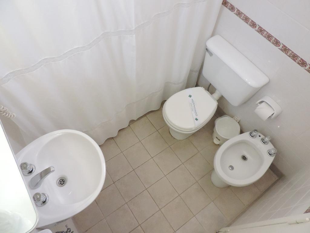 Hotel Galicia Trelew Chambre photo